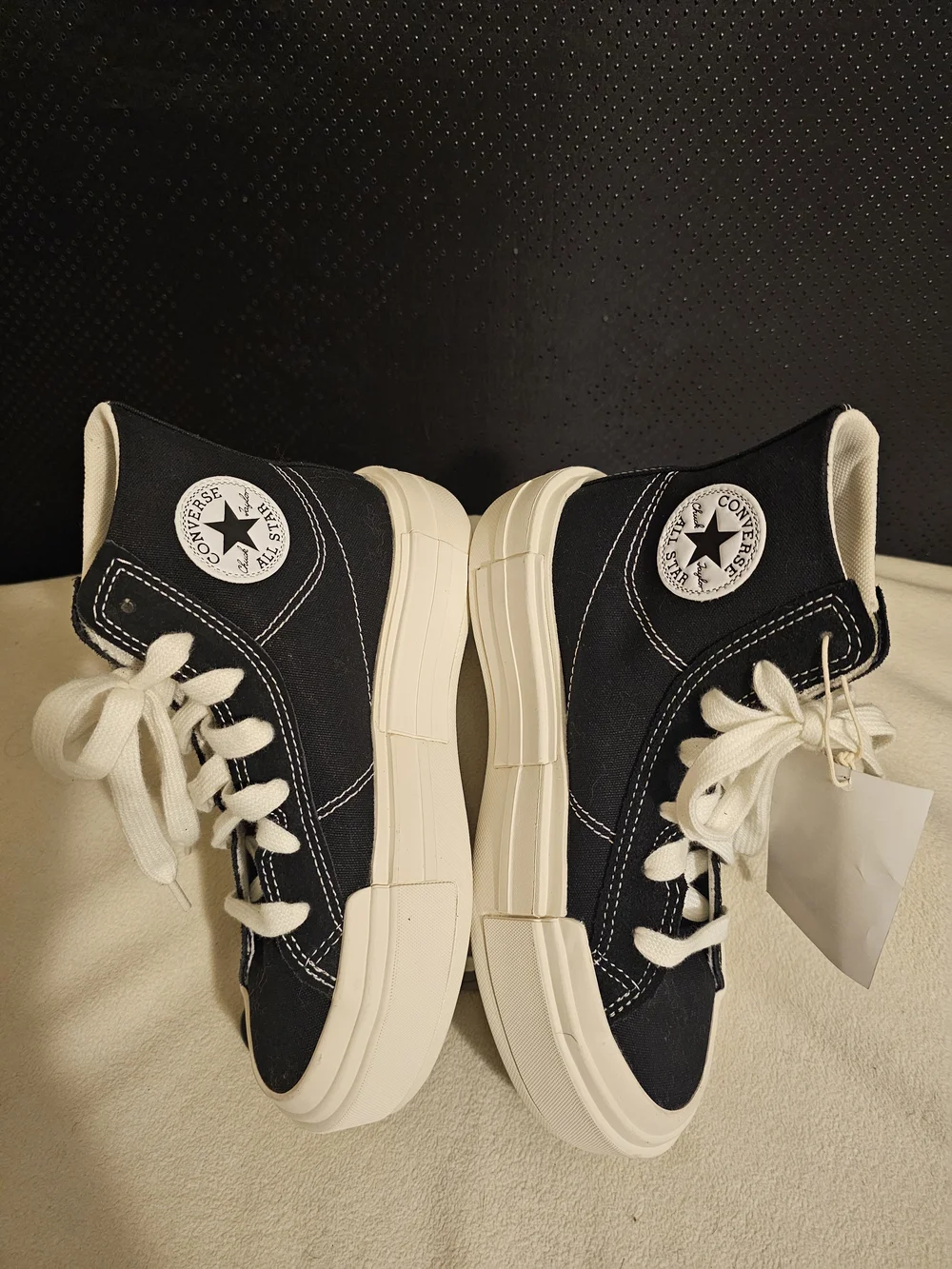 NWT CONVERSE Wmns Chuck Taylor All Star Cruise High Platform Sneakers W 6 /M 4.5